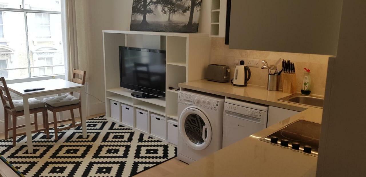 Luxury One Bed Next To Hyde Park Apartamento